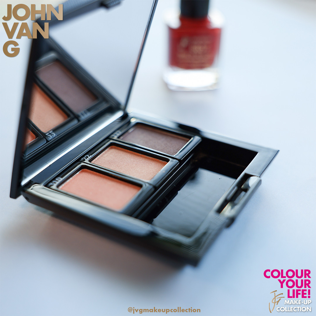 photo - John van G Make-up Collection